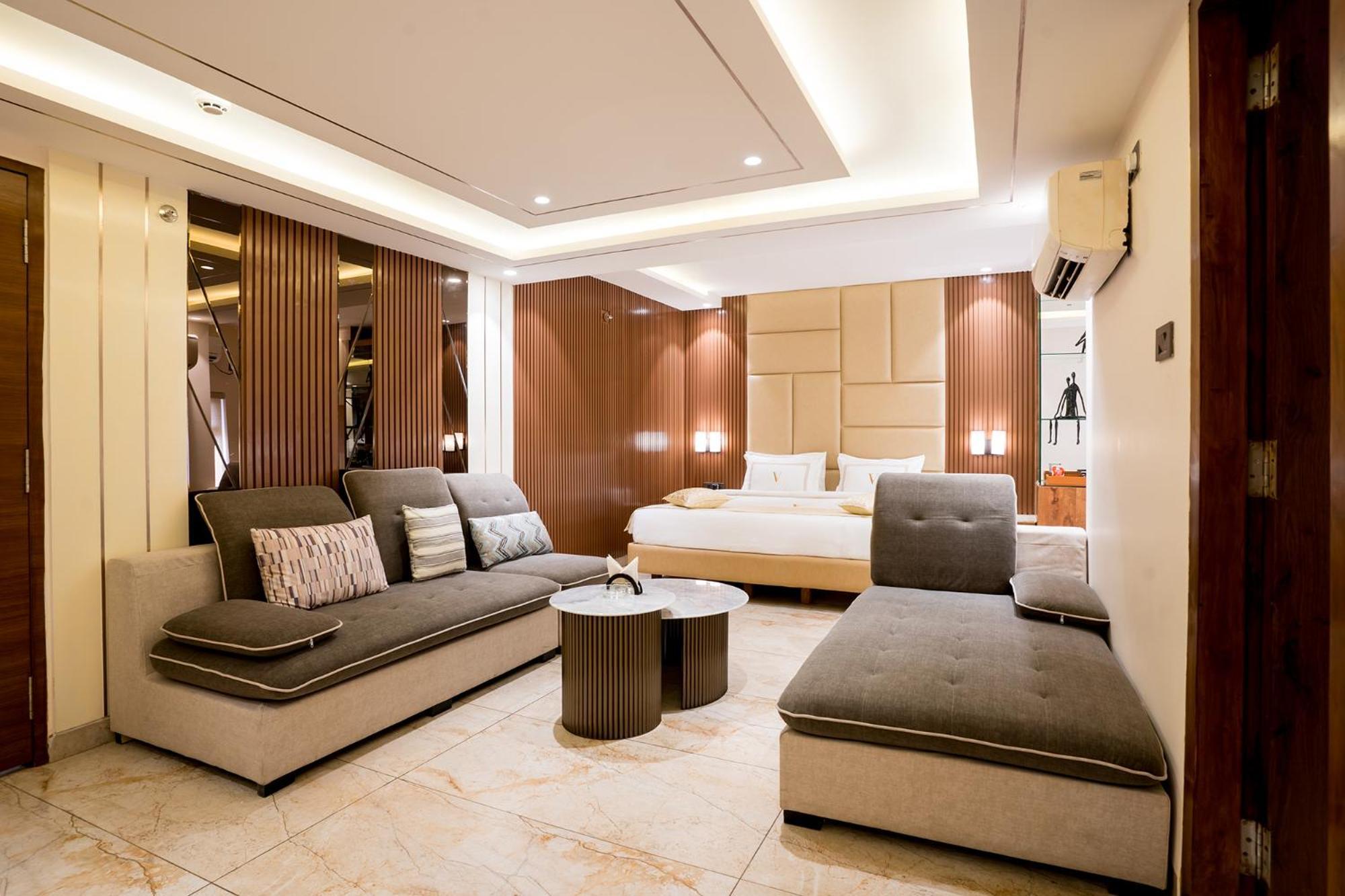 Oriva Vinflora Residency - Nr Lv Prasad Hospital, Banjara Hills Hotel Hyderabad Bagian luar foto