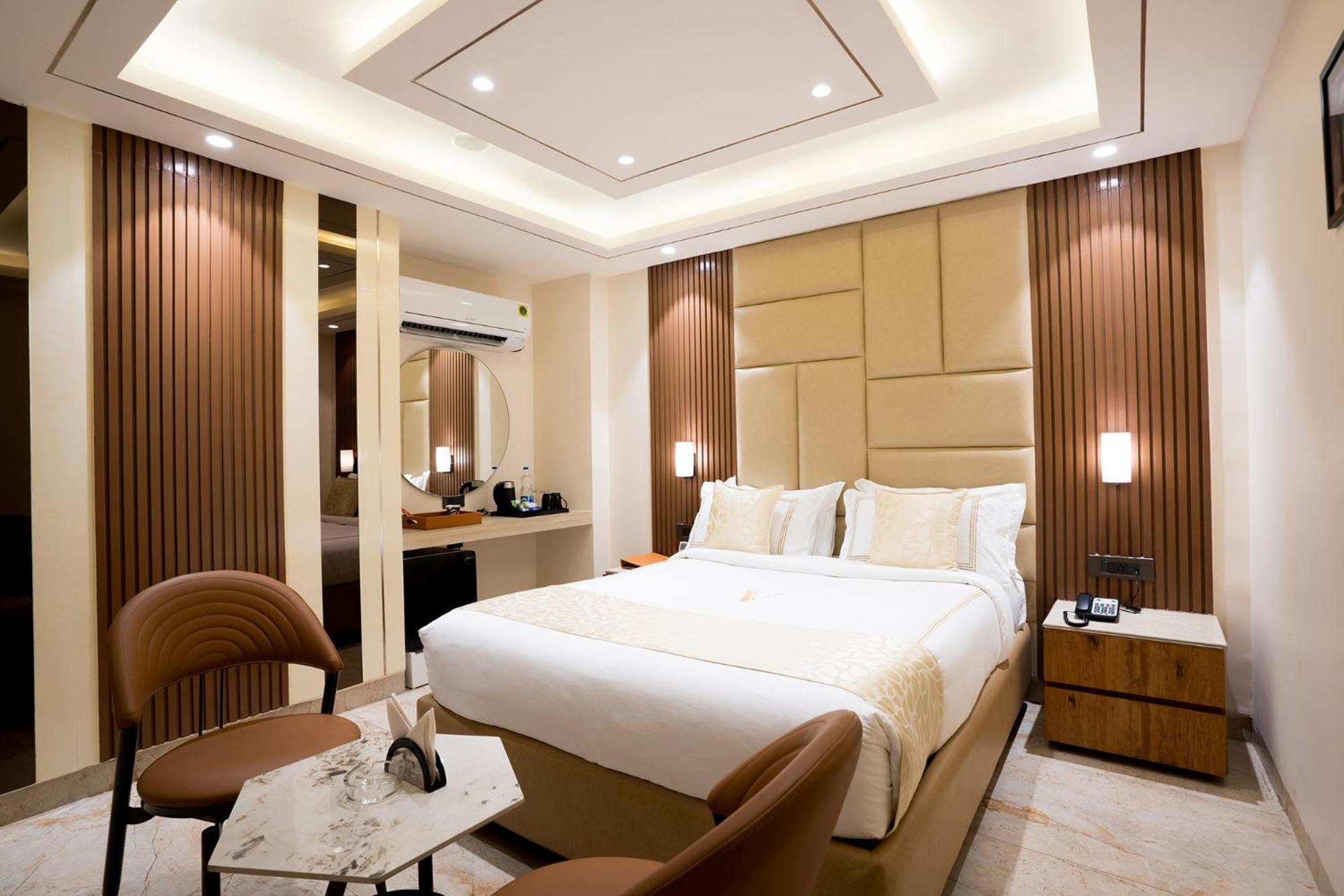 Oriva Vinflora Residency - Nr Lv Prasad Hospital, Banjara Hills Hotel Hyderabad Bagian luar foto