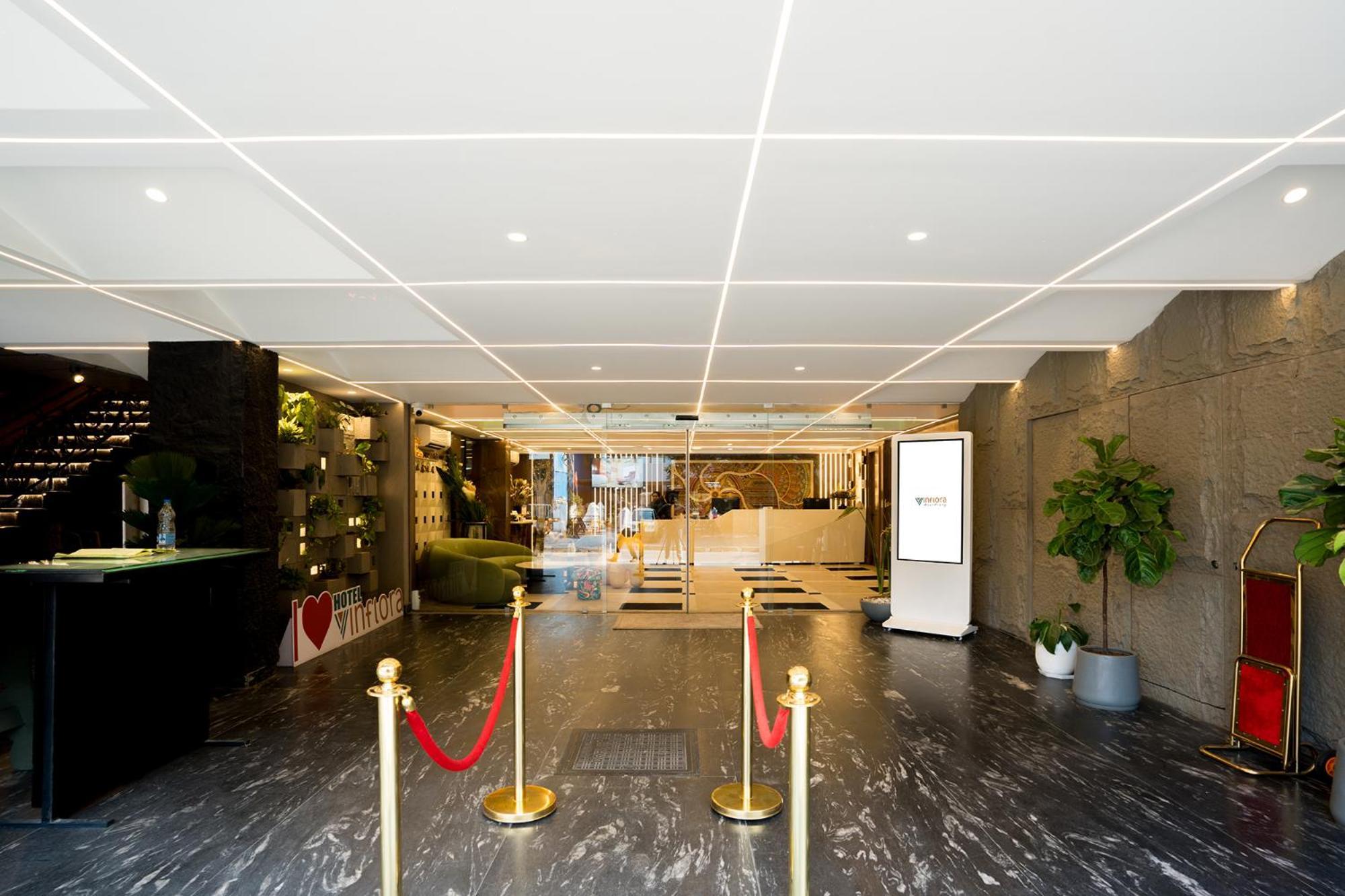 Oriva Vinflora Residency - Nr Lv Prasad Hospital, Banjara Hills Hotel Hyderabad Bagian luar foto