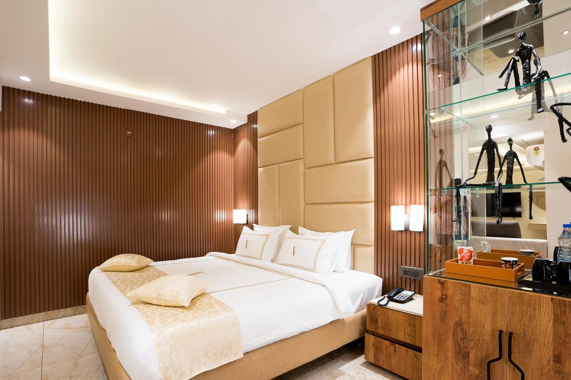 Oriva Vinflora Residency - Nr Lv Prasad Hospital, Banjara Hills Hotel Hyderabad Bagian luar foto