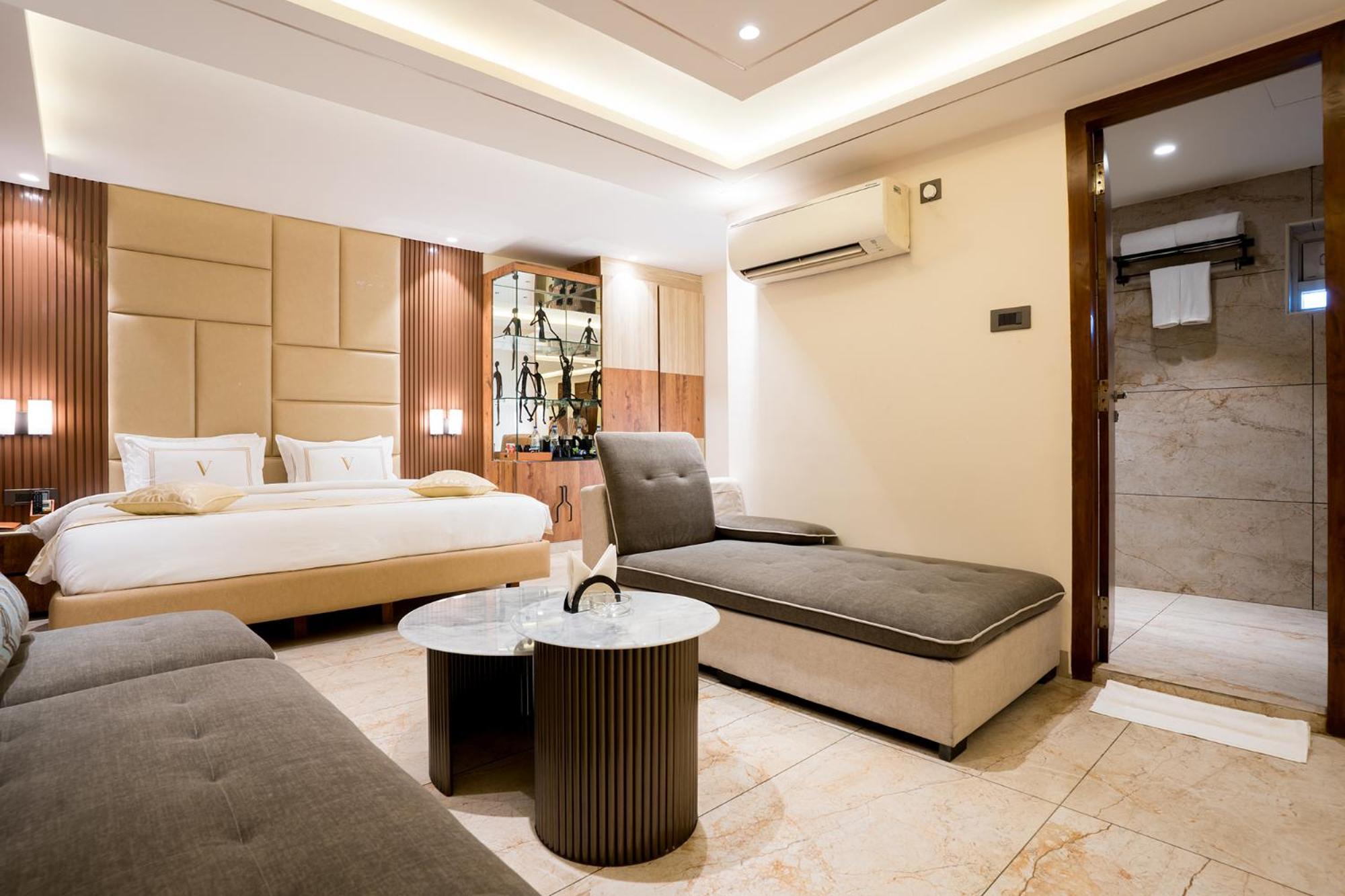 Oriva Vinflora Residency - Nr Lv Prasad Hospital, Banjara Hills Hotel Hyderabad Bagian luar foto