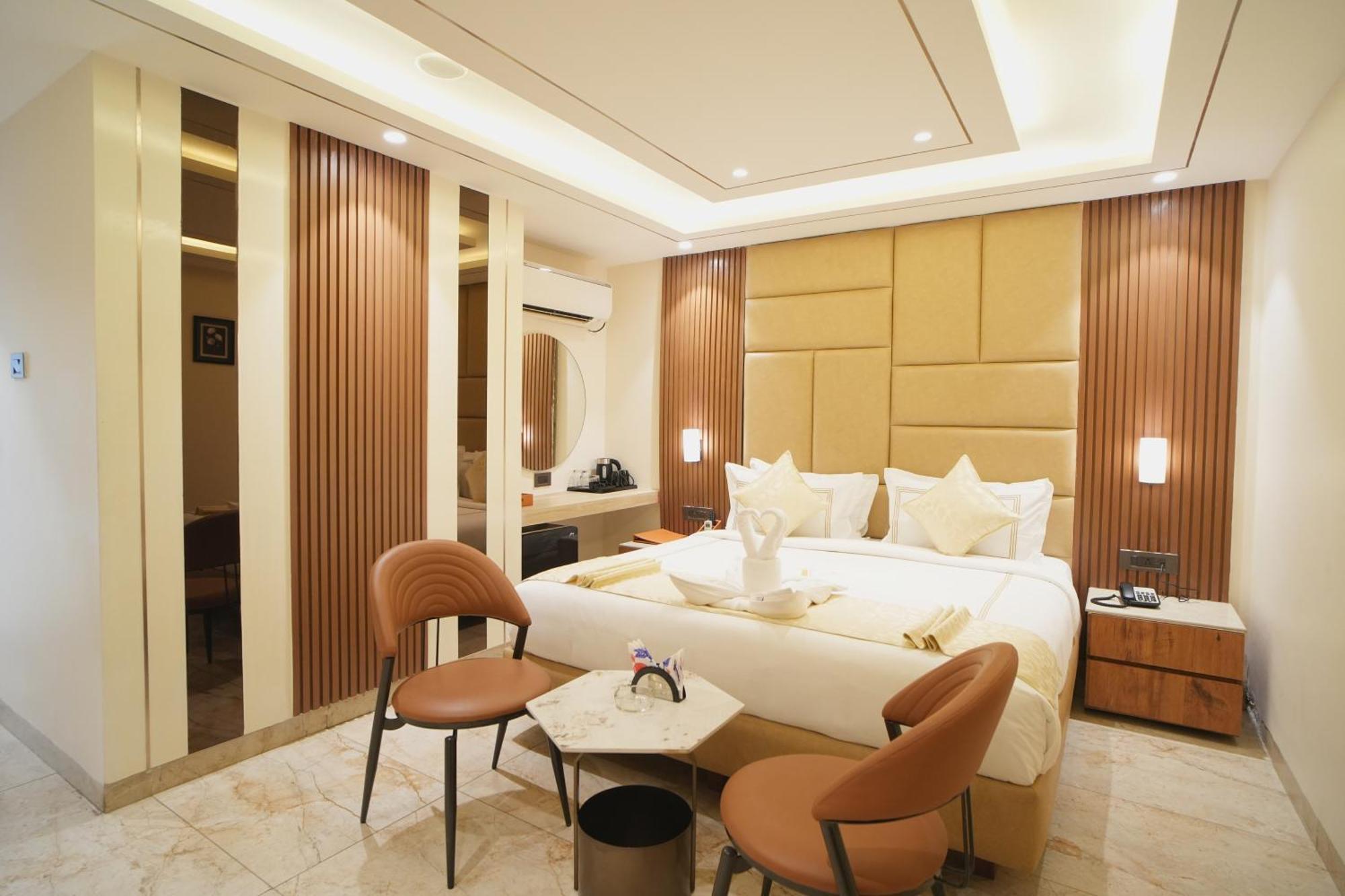 Oriva Vinflora Residency - Nr Lv Prasad Hospital, Banjara Hills Hotel Hyderabad Bagian luar foto